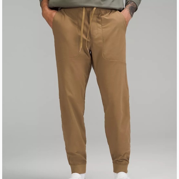 lululemon athletica Other - Lululemon mens ABC jogger medium